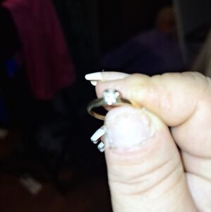 14 karat gold diamond engagement ring